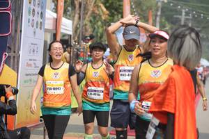 BIB: 10992, 46145
                            <button type="button" onclick="openModal(8241485)" class="btn btn-primary btn-sm float-right btn-popup" data-toggle="modal" data-target=".modal-high-quality">
                        <i class="fas fa-shopping-cart"></i> Add to Cart
                    </button>
                                            <button type="button" onclick="isThisMe(8241485, true)" class="btn btn-success btn-sm float-right btn-popup btn-isme hidden" data-toggle="tooltip" data-placement="bottom" title="นี่คือรูปของคุณใช่ไหม คลิกที่นี่เพื่อเอาเข้าอัลบั้ม">
                        <i class="fas fa-plus"></i> Add to album
                    </button>
                    <button type="button" onclick="isThisMe(8241485, false)" class="btn btn-warning btn-sm float-right btn-popup btn-isnotme hidden">
                        <i class="fas fa-ban"></i> Remove from album
                    </button>